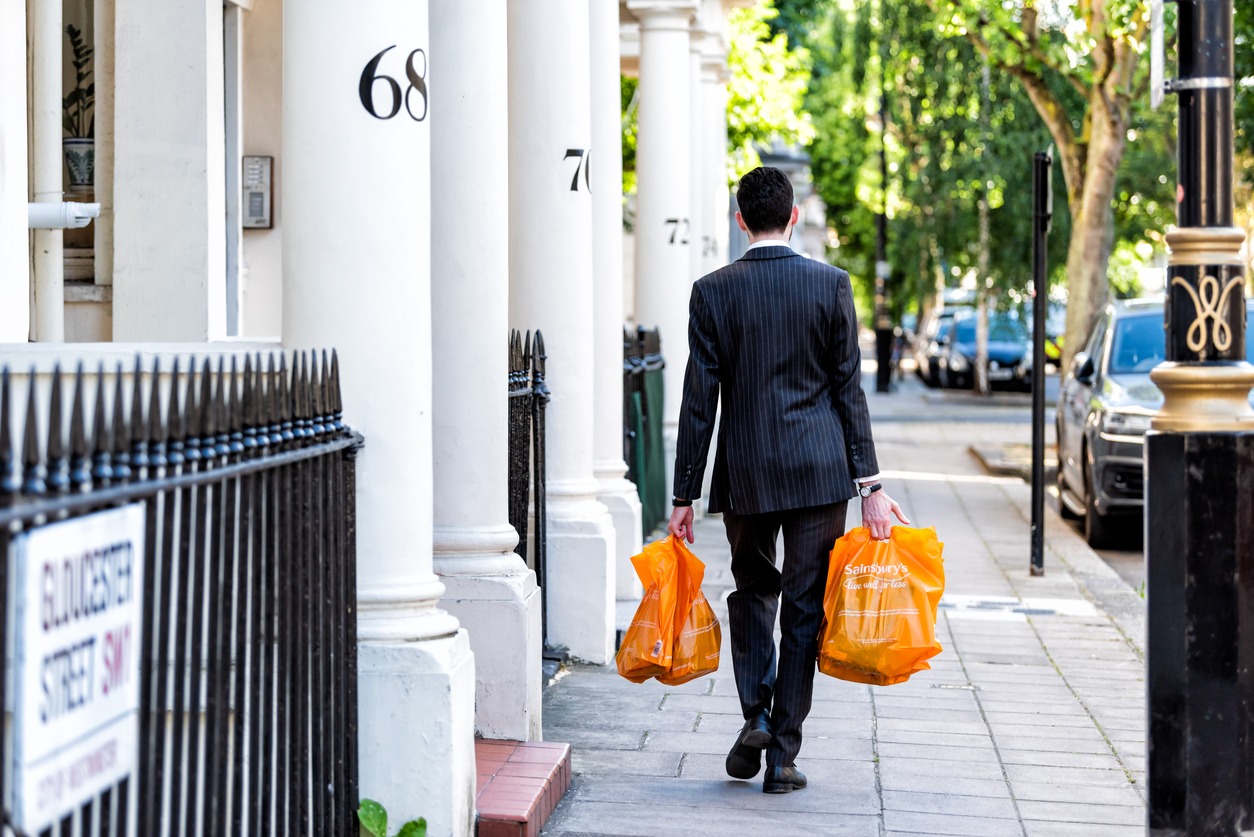 sainsburys it luggage