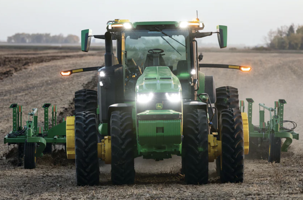 John Deere unveils its first commercially available, fully autonomous tractor