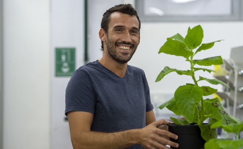 Tal Lutzky, founder and CEO at molecular farming startup Pigmentum