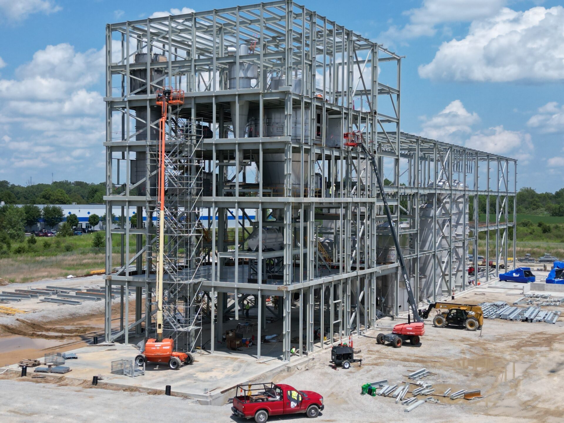 The Richmond facility is designed around four 150,000-liter fermenters organized into two independent operating trains. Each 300,000-liter train has its own downstream processing train and can run a wide variety of organisms producing proteins, sweeteners, colors, and other ingredients. Image credit: Liberation Bioindustries